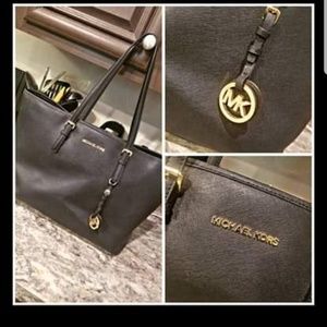 Michael Kors purse